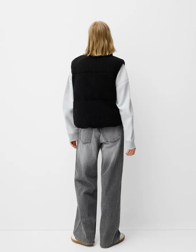 Gilet reversibile in montone sintetico