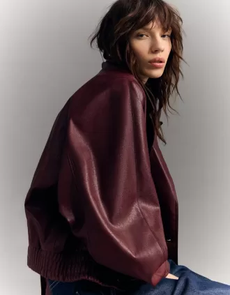 Giubbotto effetto pelle incrociato Giubbotto effetto pelle incrociato