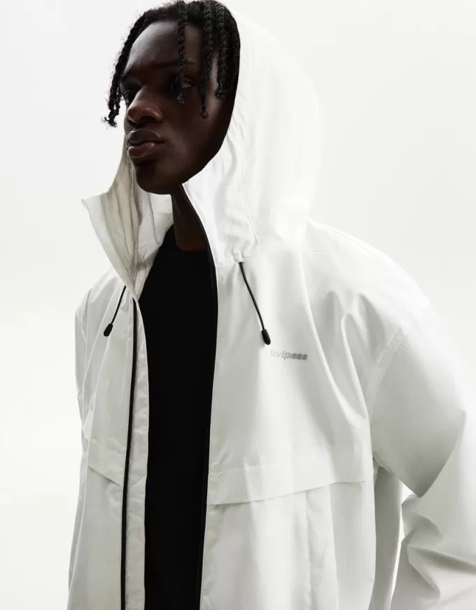 Giubbotto tecnico con cappuccio