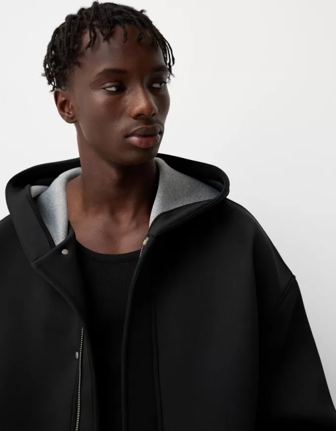 Giubbotto tecnico con cappuccio