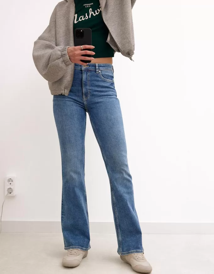 Jeans a zampa d’elefante