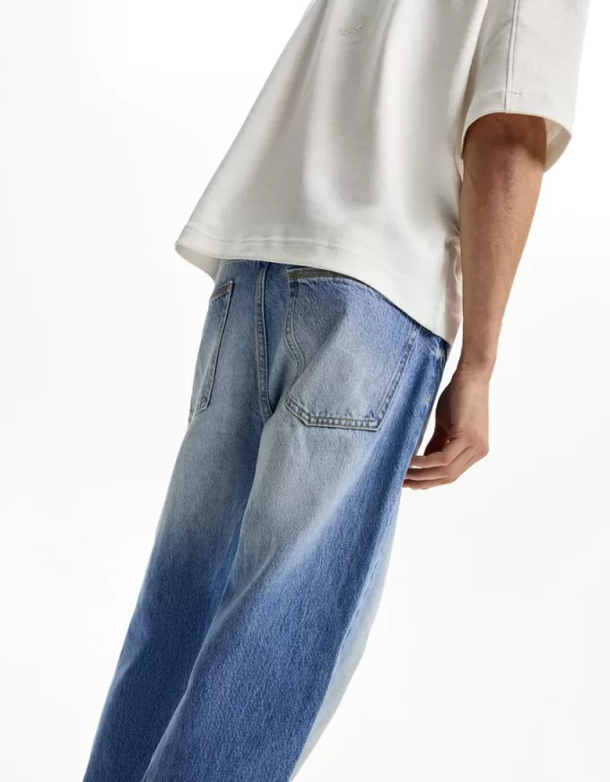 Jeans anni ’90 dal taglio dritto