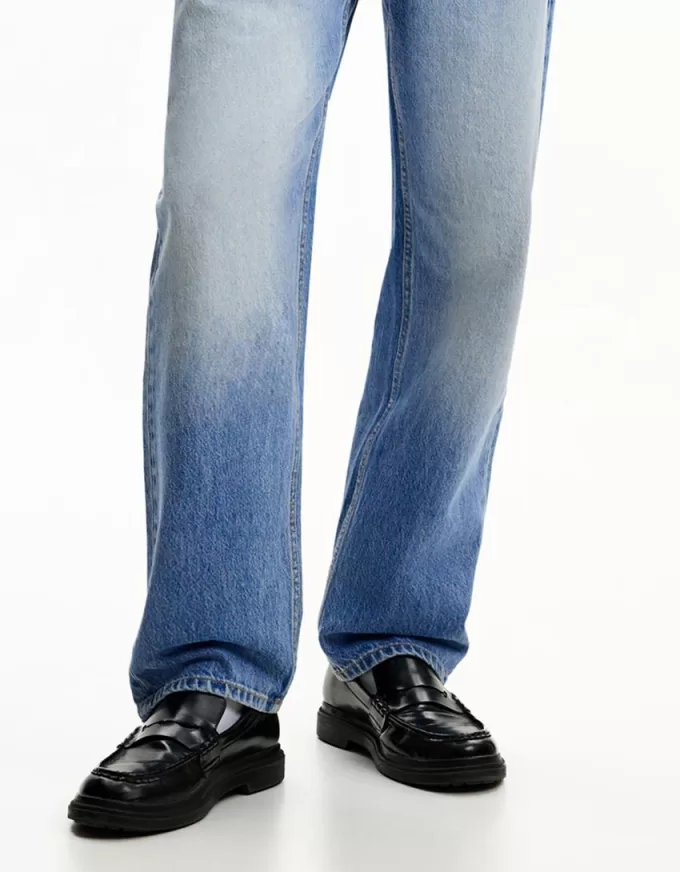 Jeans anni ’90 dal taglio dritto