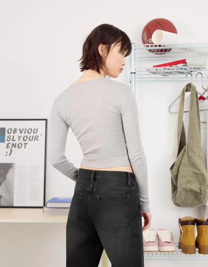 Jeans anni ’90 strappati a gamba larga