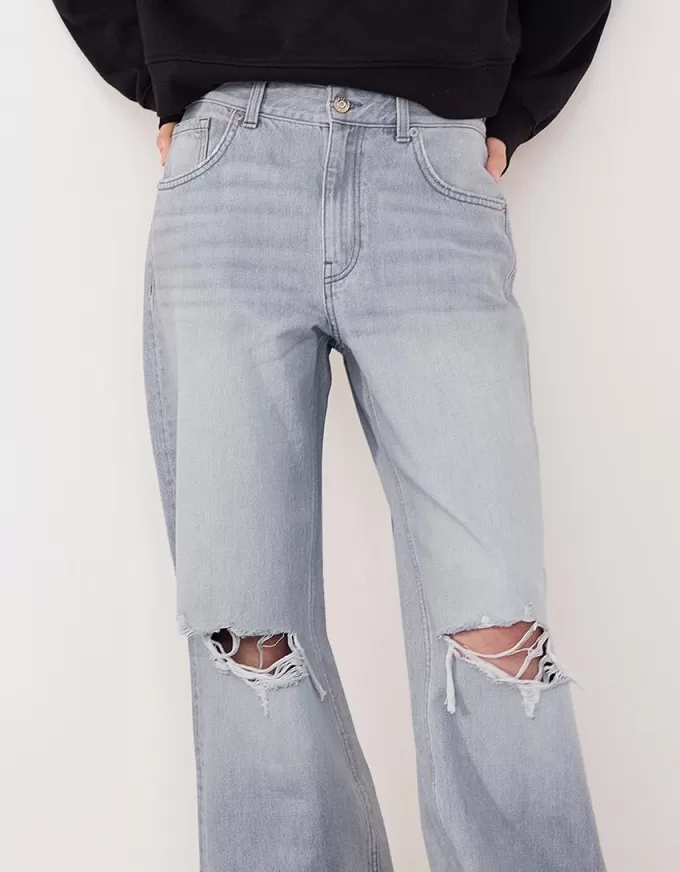 Jeans anni ’90 strappati a gamba larga
