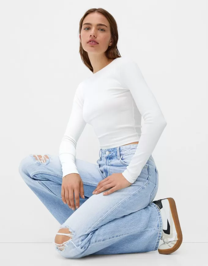 Jeans anni ’90 strappati a gamba larga