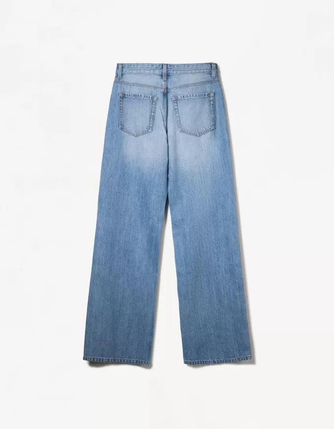 Jeans anni ’90 strappati a gamba larga