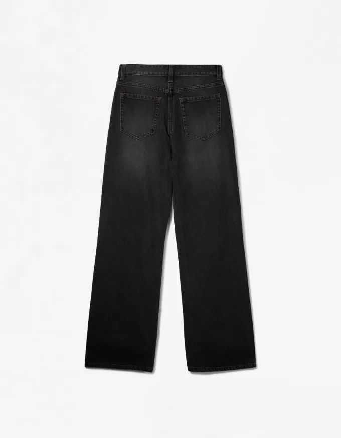 Jeans anni ’90 strappati a gamba larga