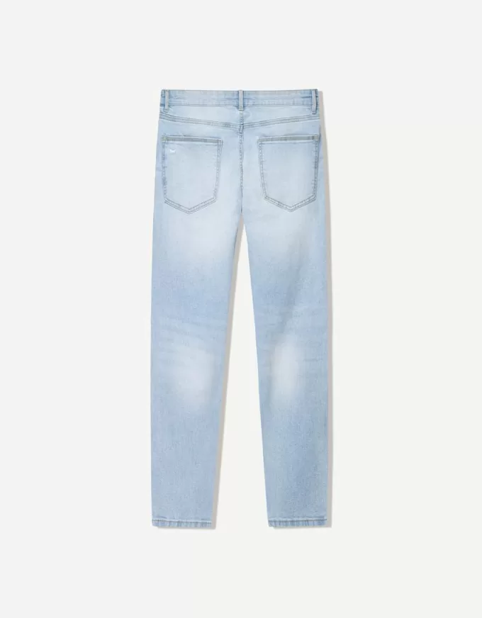 Jeans attillati