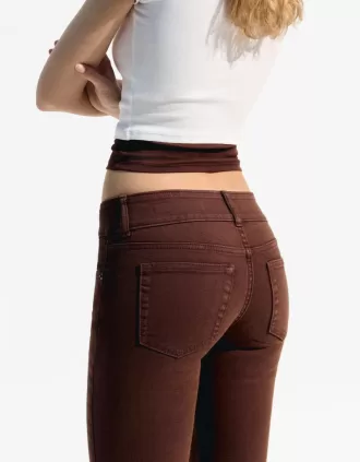 Jeans bootcut a vita bassa