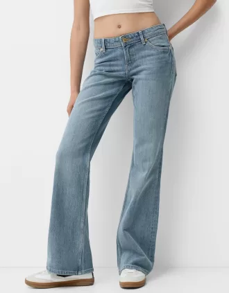 Jeans bootcut a vita bassa