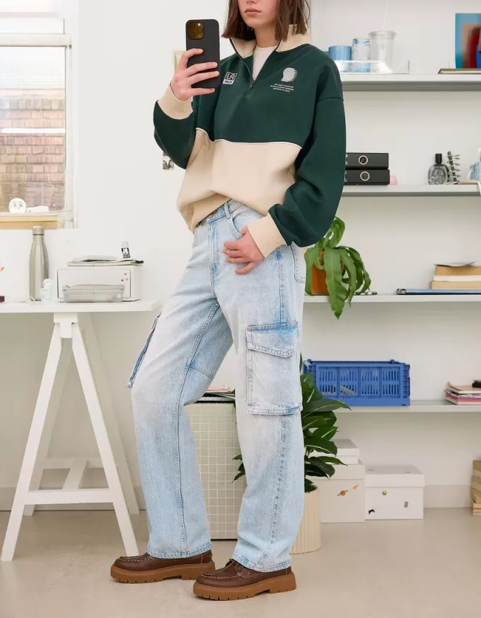 Jeans cargo a gamba dritta