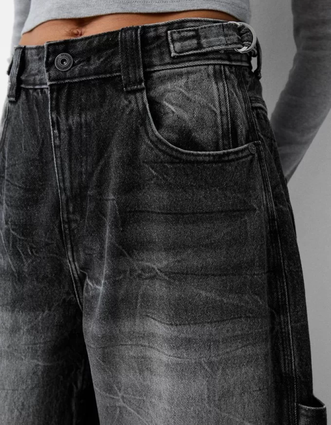 Jeans carpentiere con vestibilità a palloncino regolabile