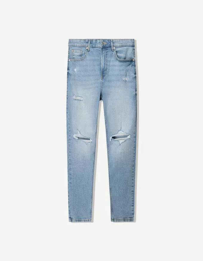 Jeans carrot fit strappati