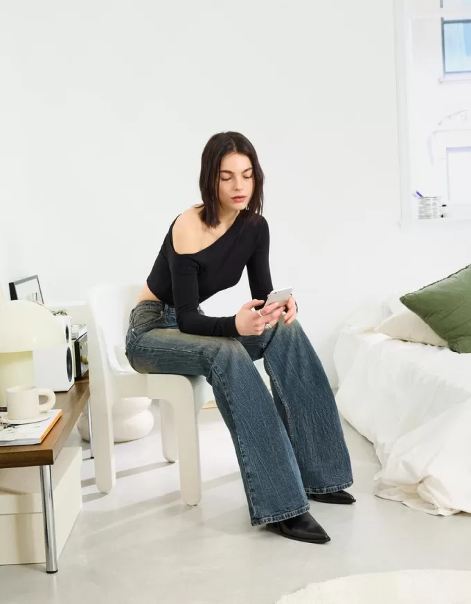 Jeans comodi a zampa d’elefante