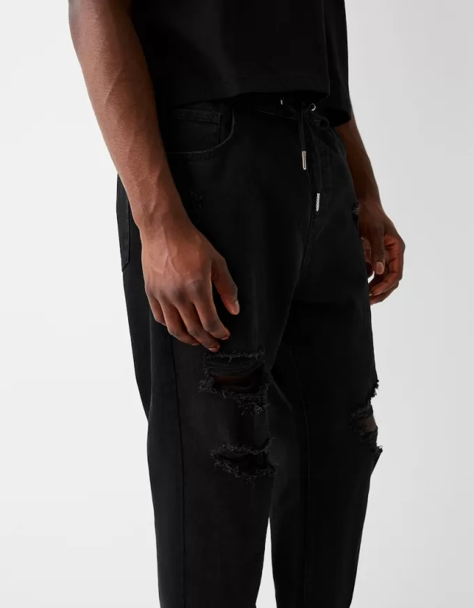 Jeans da jogging strappati