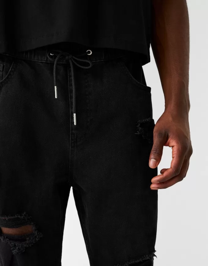 Jeans da jogging strappati