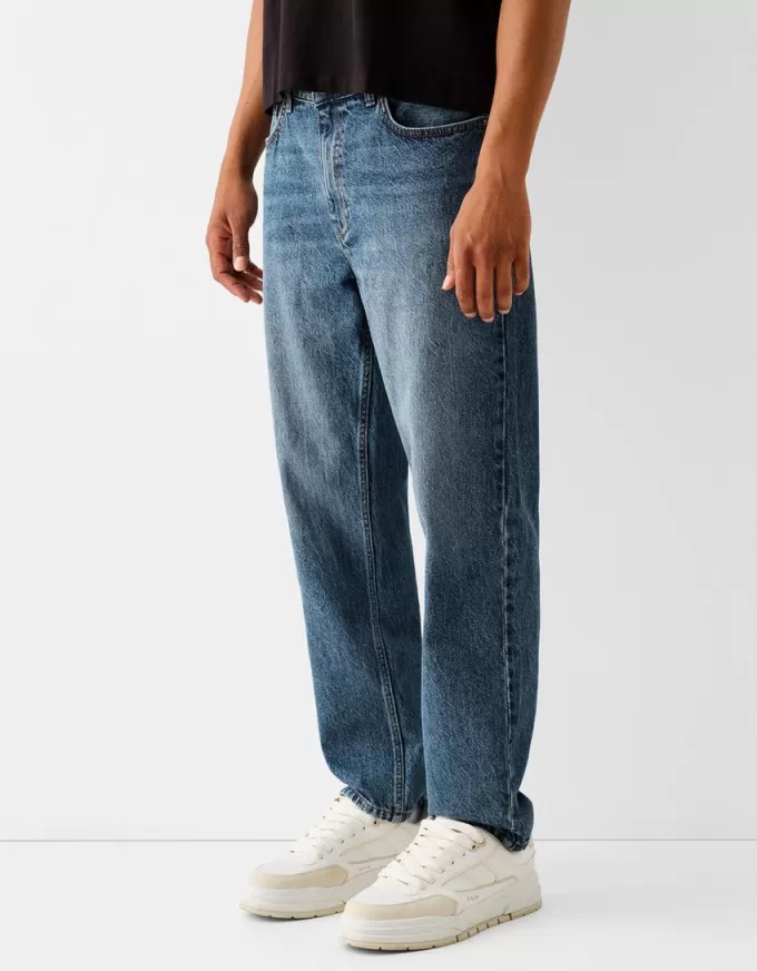 Jeans dalla vestibilità dritta