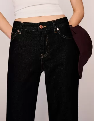 Jeans dalla vestibilità dritta