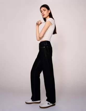 Jeans dalla vestibilità dritta