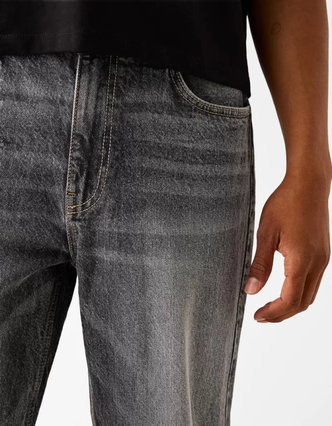 Jeans dalla vestibilità dritta