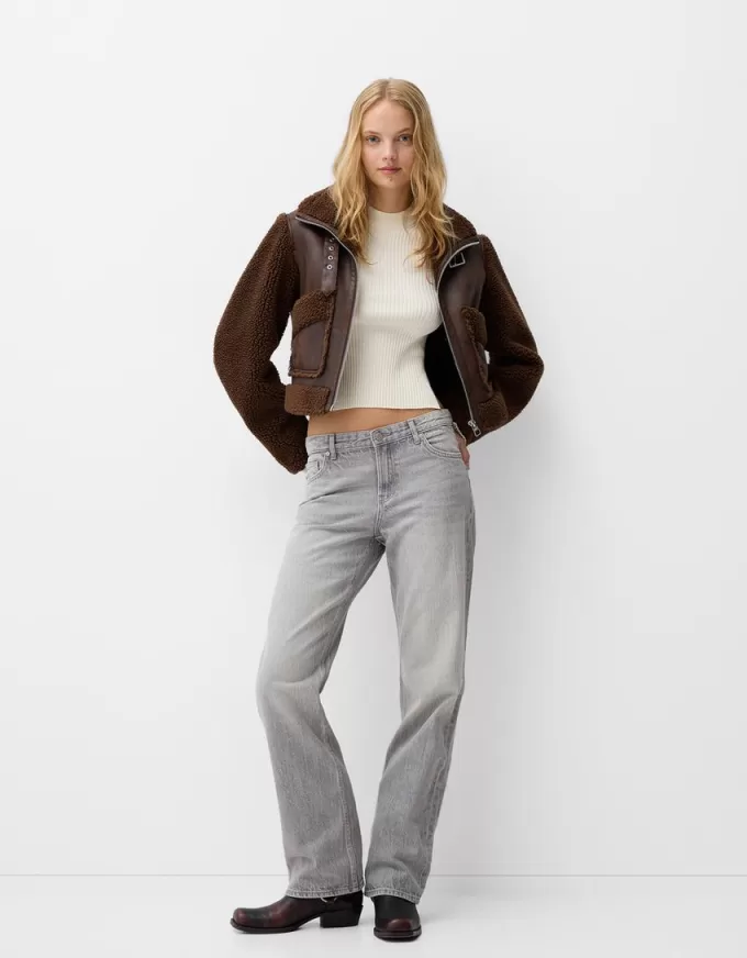 Jeans dalla vestibilità dritta