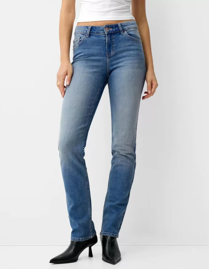 Jeans dalla vestibilità slim