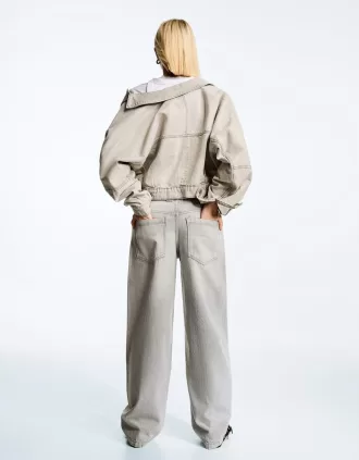 Jeans larghi a botte