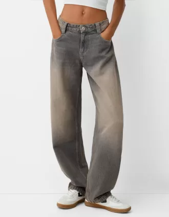 Jeans larghi a botte