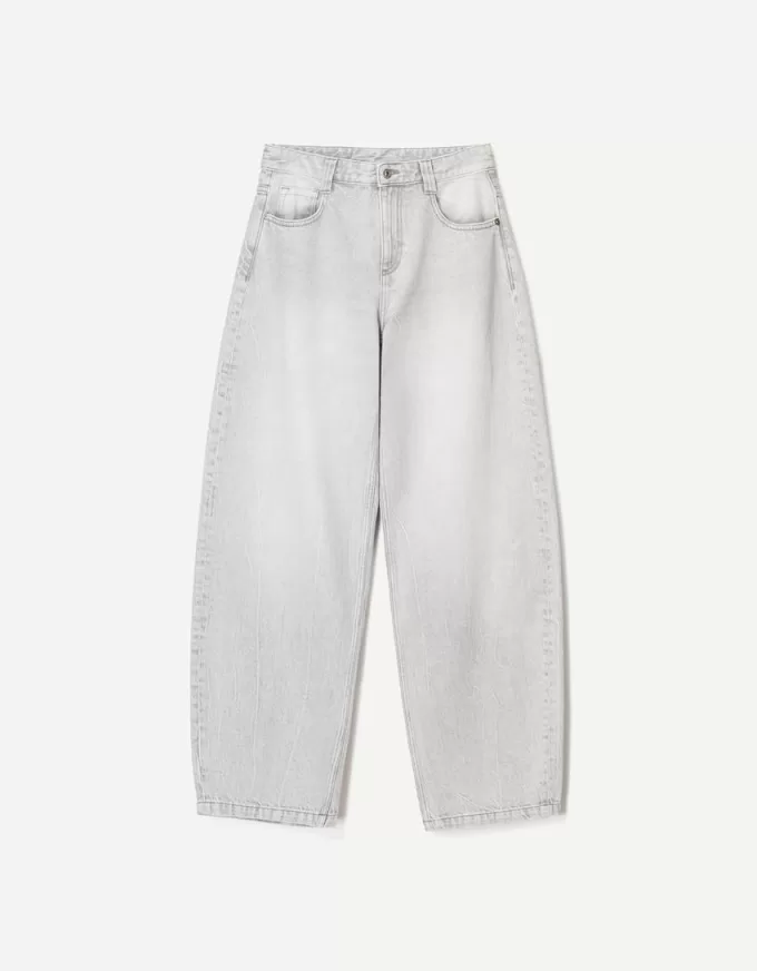 Jeans larghi a botte