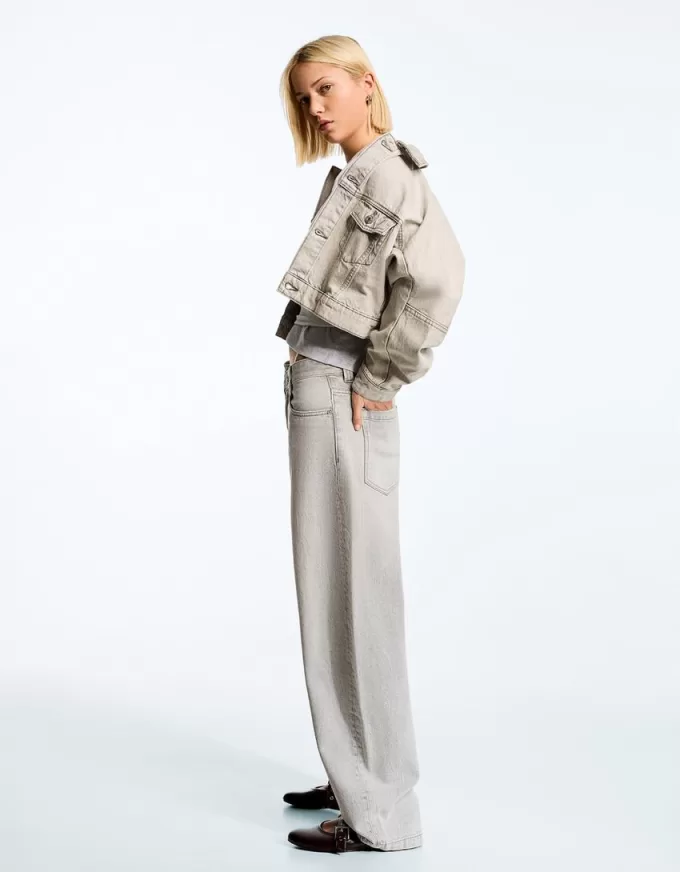 Jeans larghi a botte