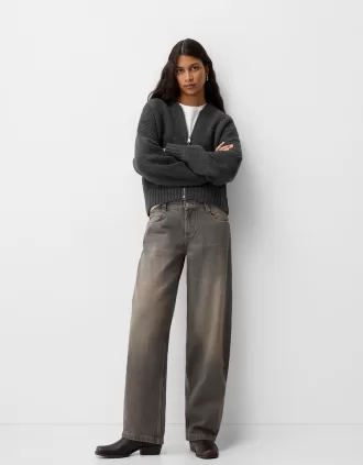 Jeans larghi a botte