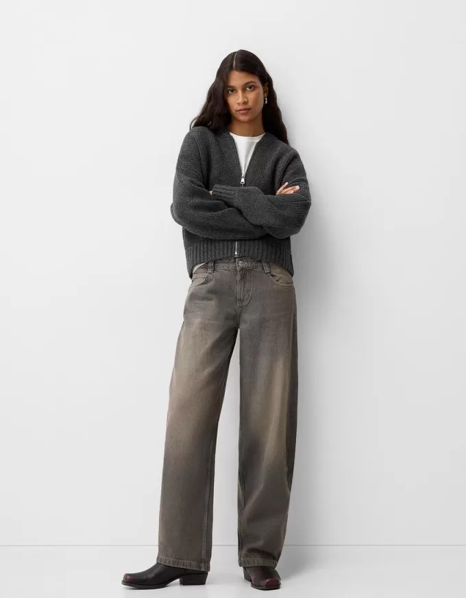 Jeans larghi a botte