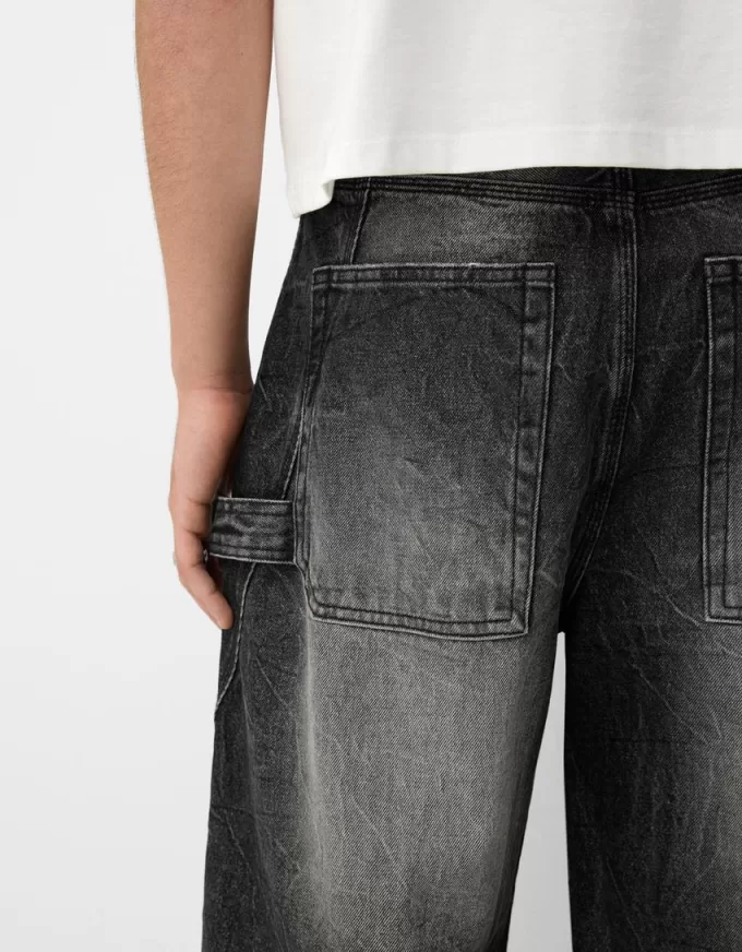 Jeans larghi a palloncino