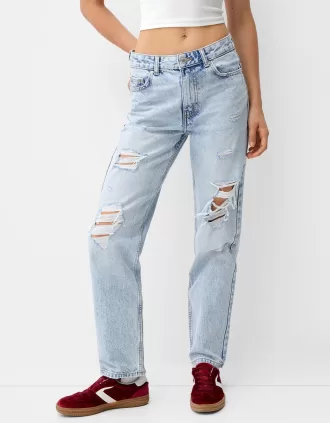 Jeans ritagliati