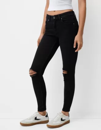 Jeans skinny a vita bassa