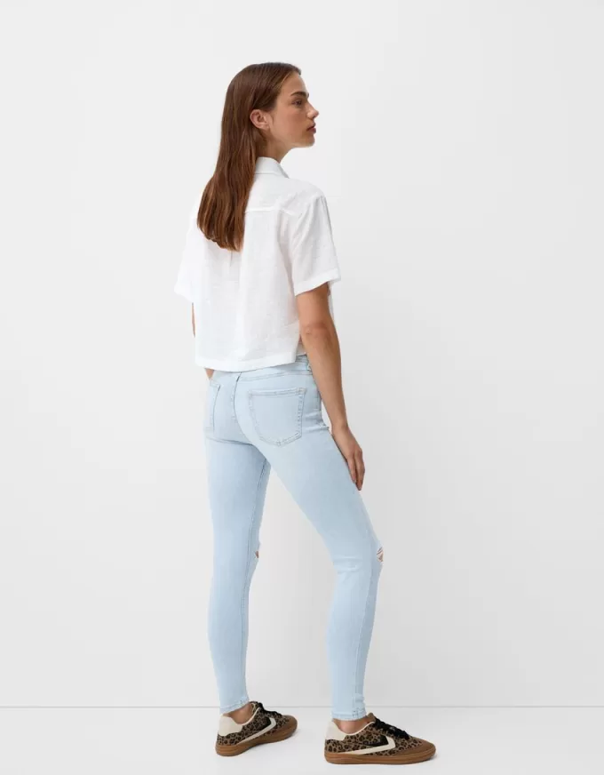 Jeans skinny a vita bassa