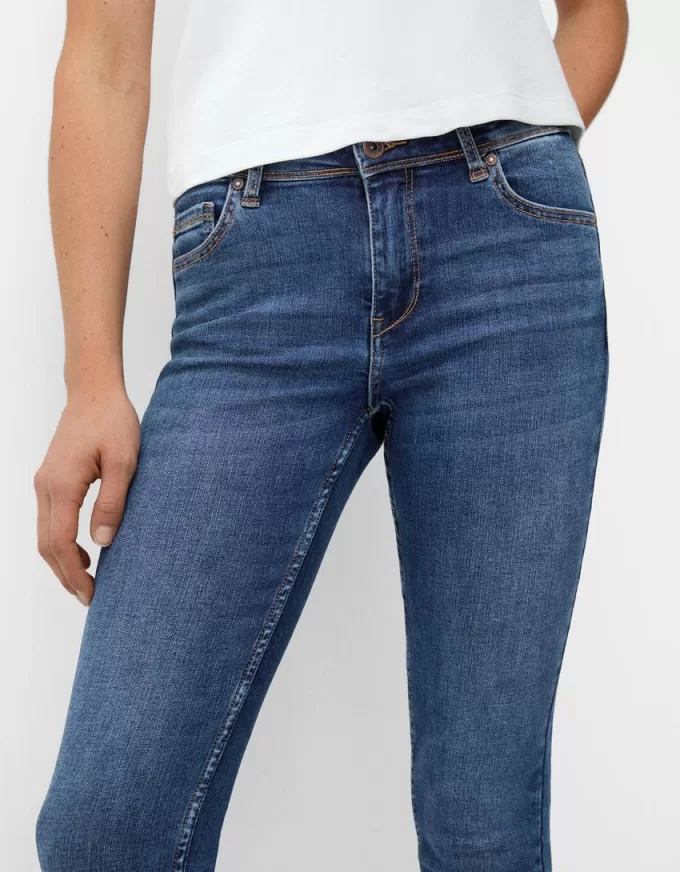 Jeans skinny a vita bassa