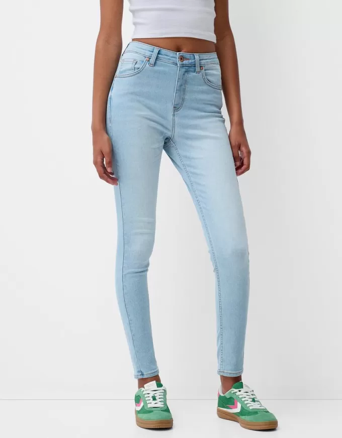 Jeans skinny a vita super alta