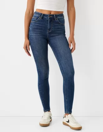 Jeans skinny a vita super alta