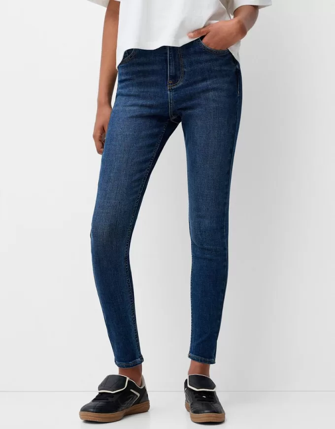 Jeans skinny a vita super alta