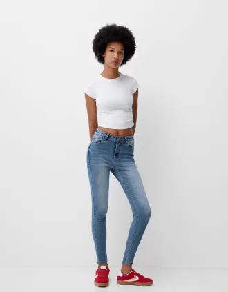 Jeans skinny a vita super alta