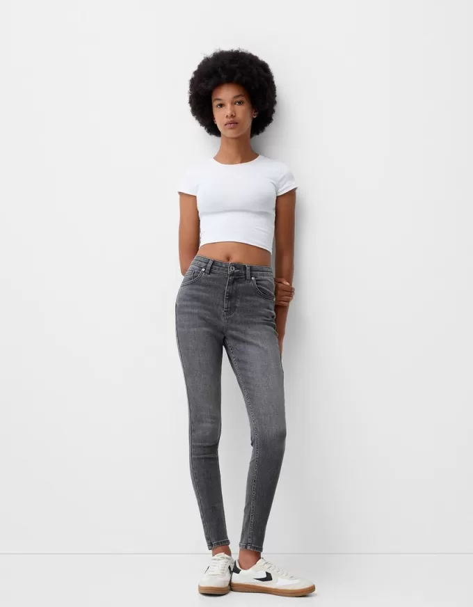Jeans skinny a vita super alta
