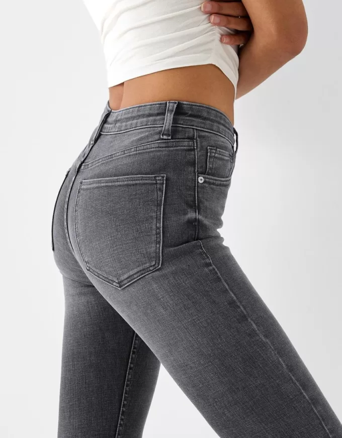 Jeans skinny a vita super alta