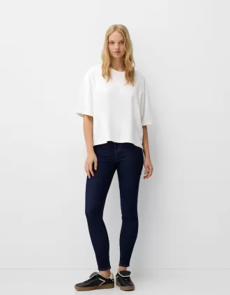 Jeans skinny a vita super alta