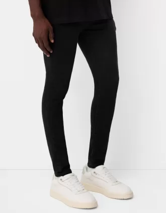 Jeans super attillati