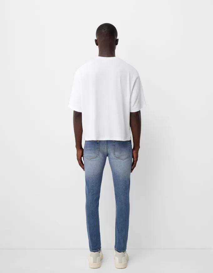 Jeans super attillati