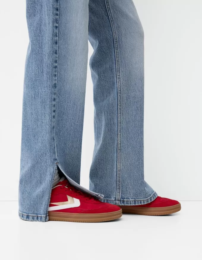 Jeans svasati con orlo diviso