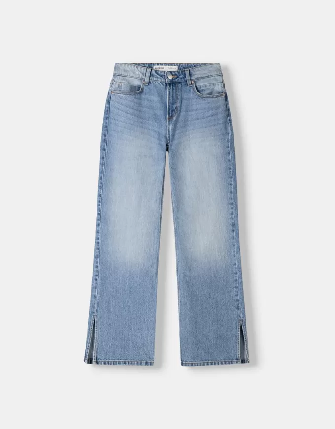 Jeans svasati con orlo diviso
