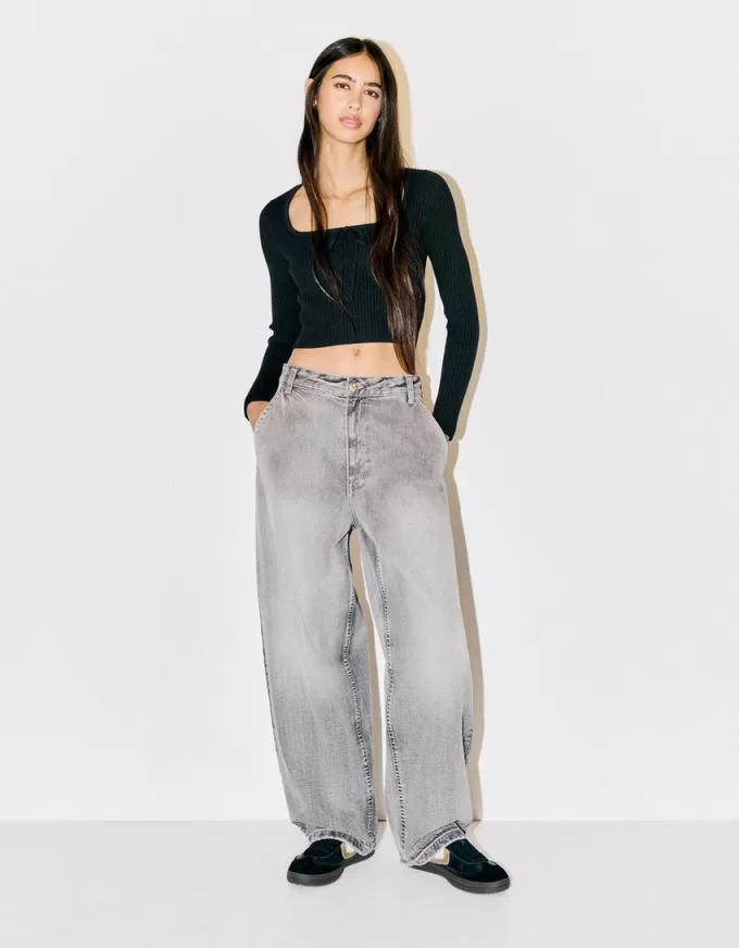 Maglia con scollo quadrato e fiocco